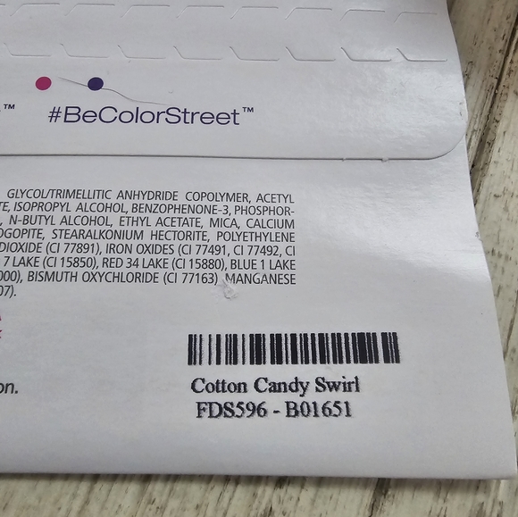 Color Street Cotton Candy Swirl - Picture 3 of 9